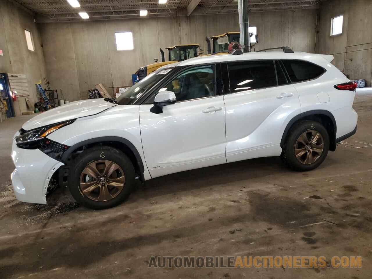 5TDABRCH6NS104341 TOYOTA HIGHLANDER 2022