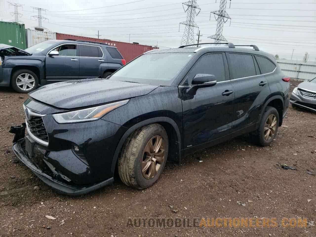 5TDABRCH9NS559748 TOYOTA HIGHLANDER 2022