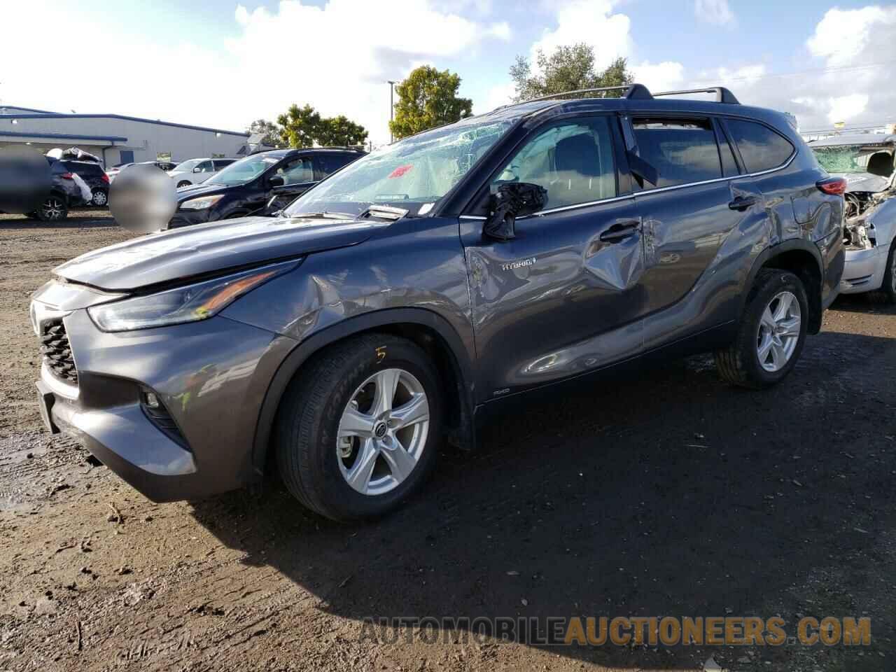 5TDBBRCH4MS534260 TOYOTA HIGHLANDER 2021