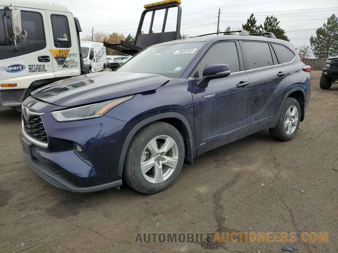 5TDBBRCH7MS066895 TOYOTA HIGHLANDER 2021