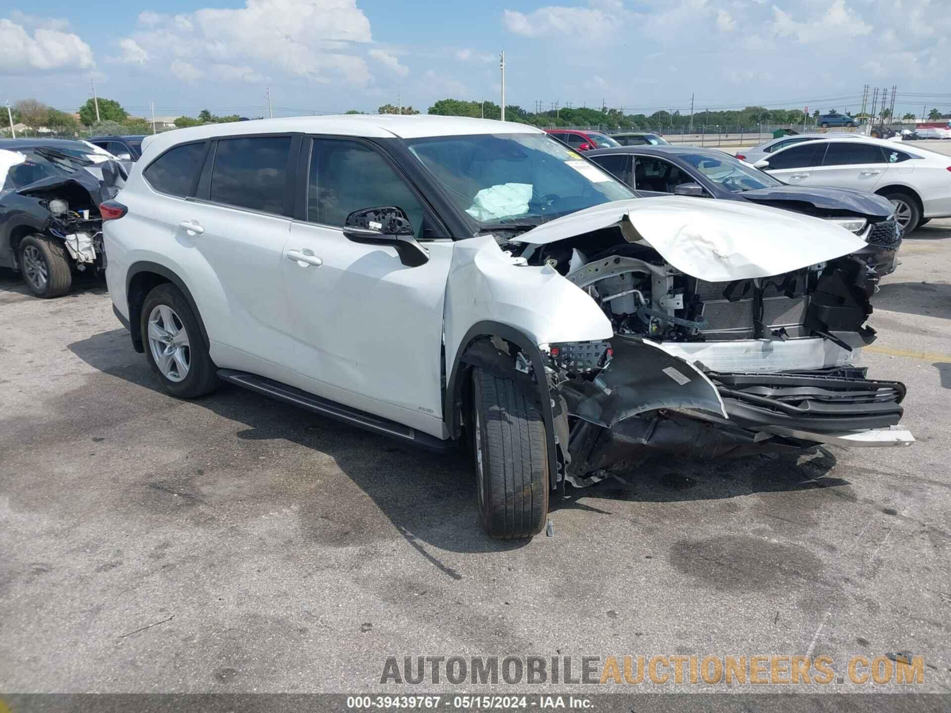 5TDBBRCH9PS568960 TOYOTA HIGHLANDER 2023