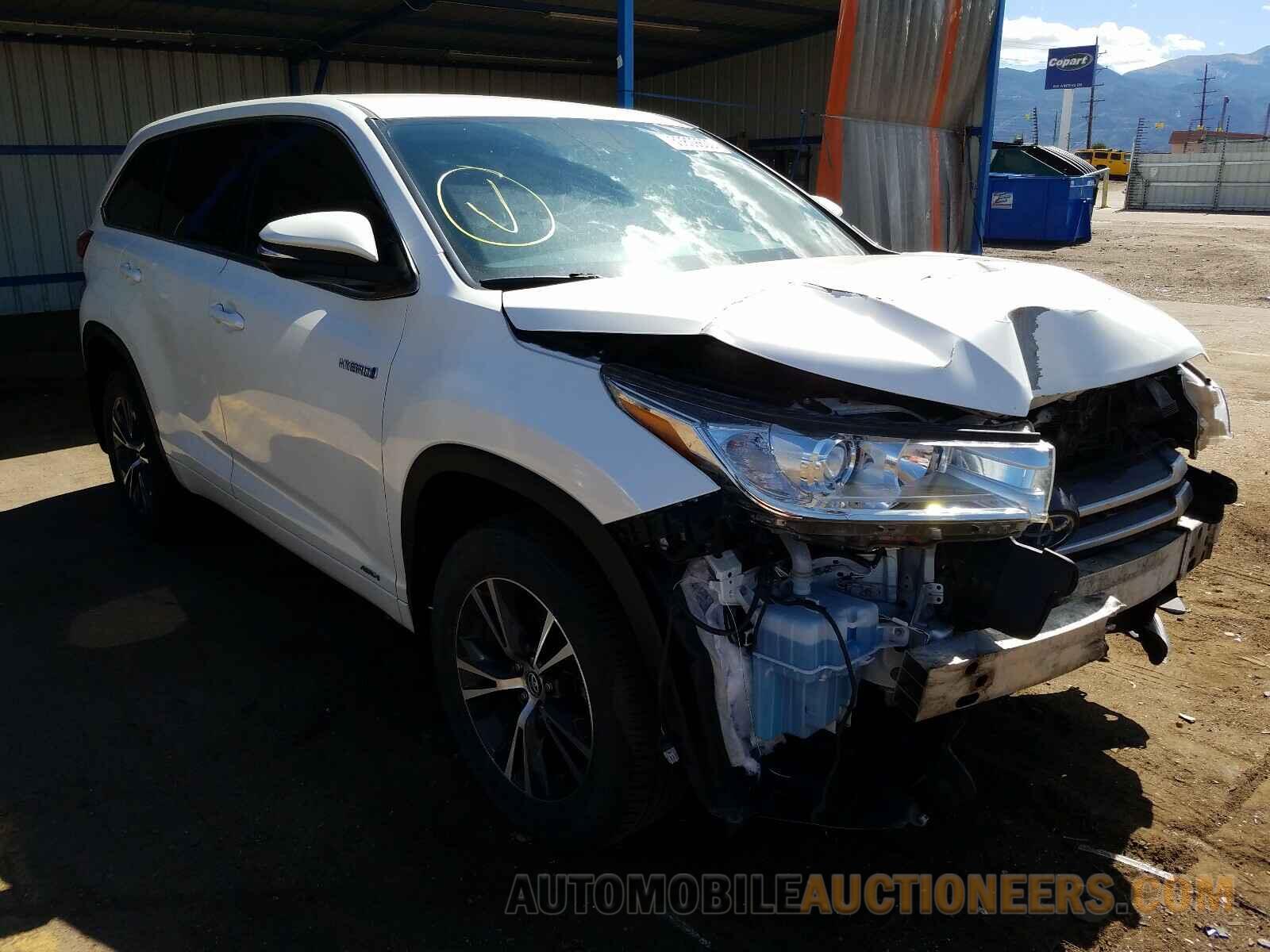 5TDBGRFH4JS048895 TOYOTA HIGHLANDER 2018