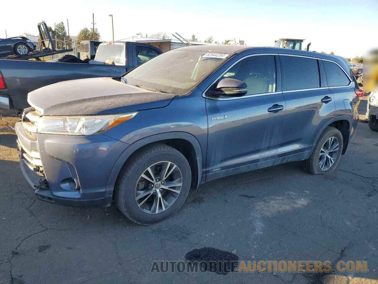 5TDBGRFH5KS072916 TOYOTA HIGHLANDER 2019