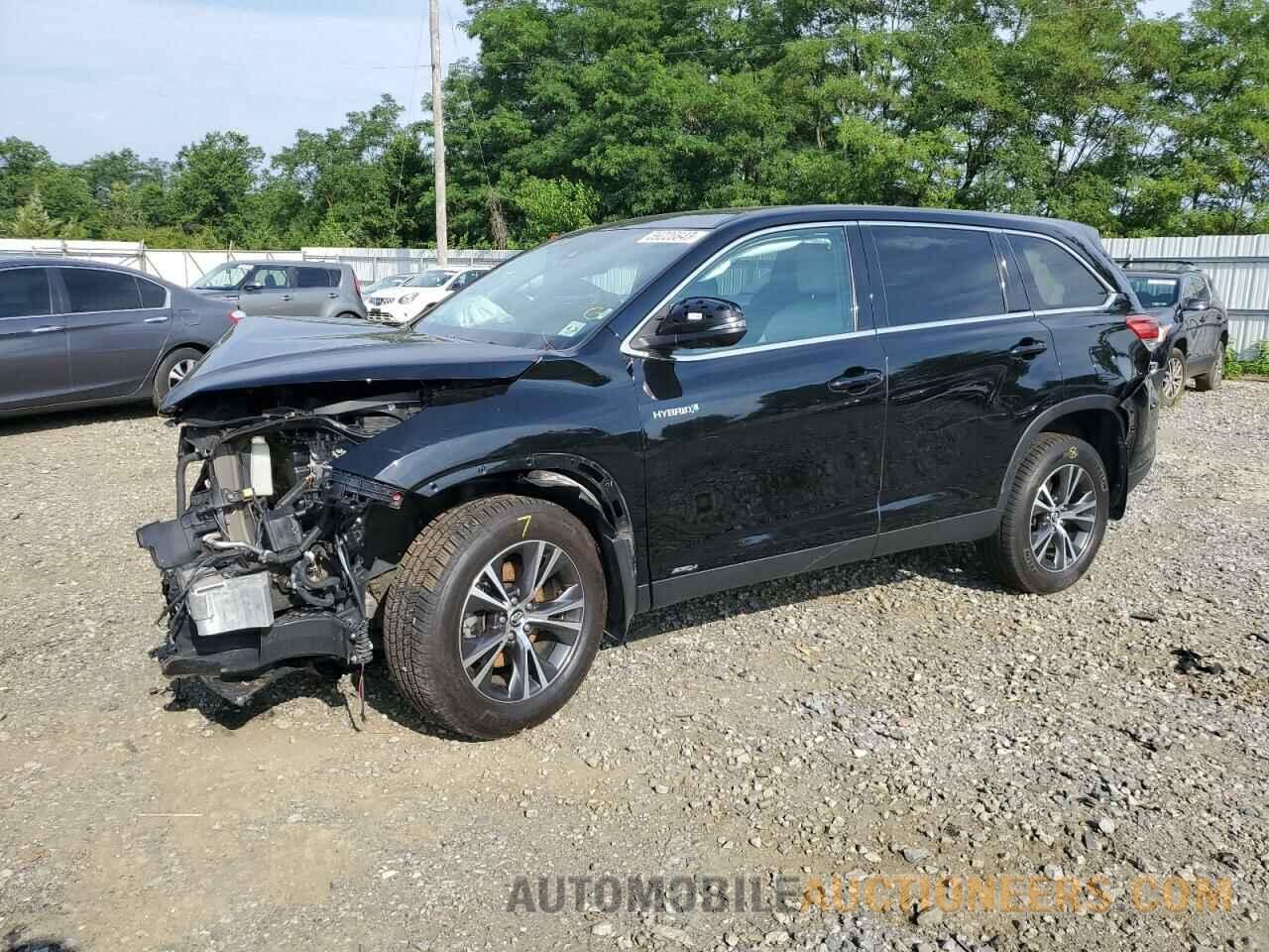 5TDBGRFH7KS067698 TOYOTA HIGHLANDER 2019