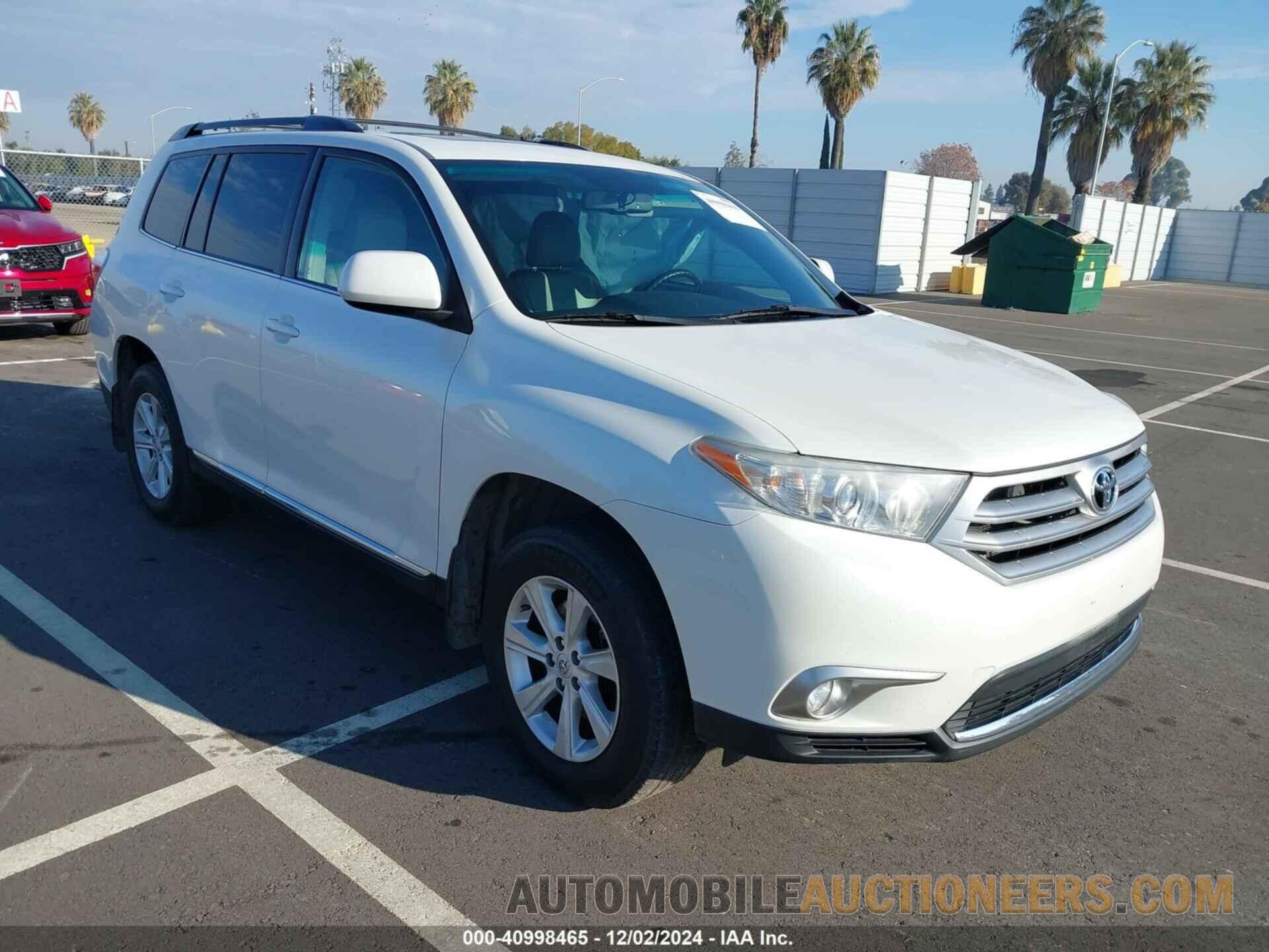 5TDBK3EH0BS062551 TOYOTA HIGHLANDER 2011