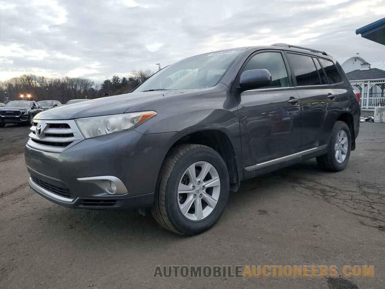 5TDBK3EH1CS115923 TOYOTA HIGHLANDER 2012