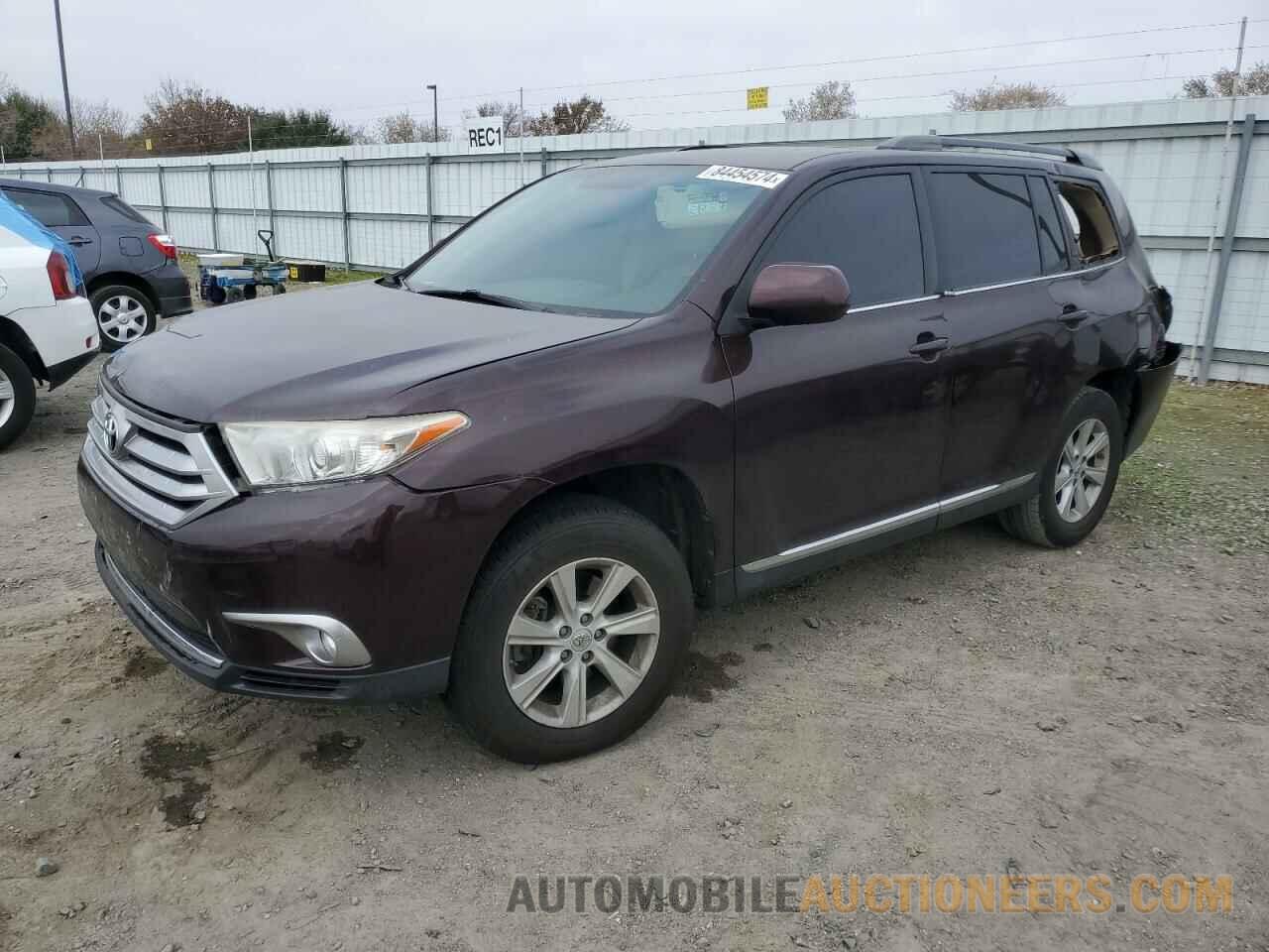 5TDBK3EH1DS218132 TOYOTA HIGHLANDER 2013