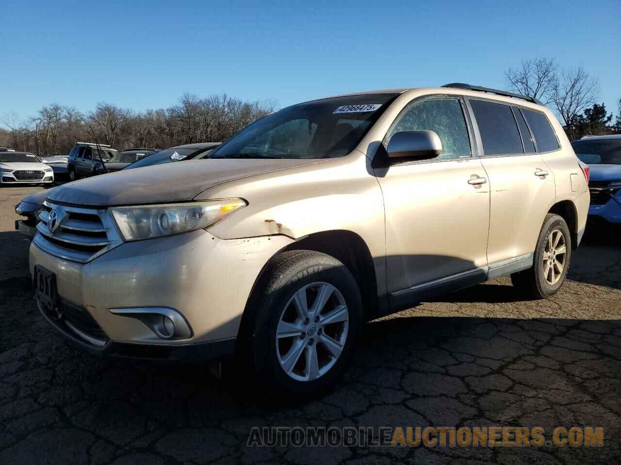 5TDBK3EH2BS050921 TOYOTA HIGHLANDER 2011