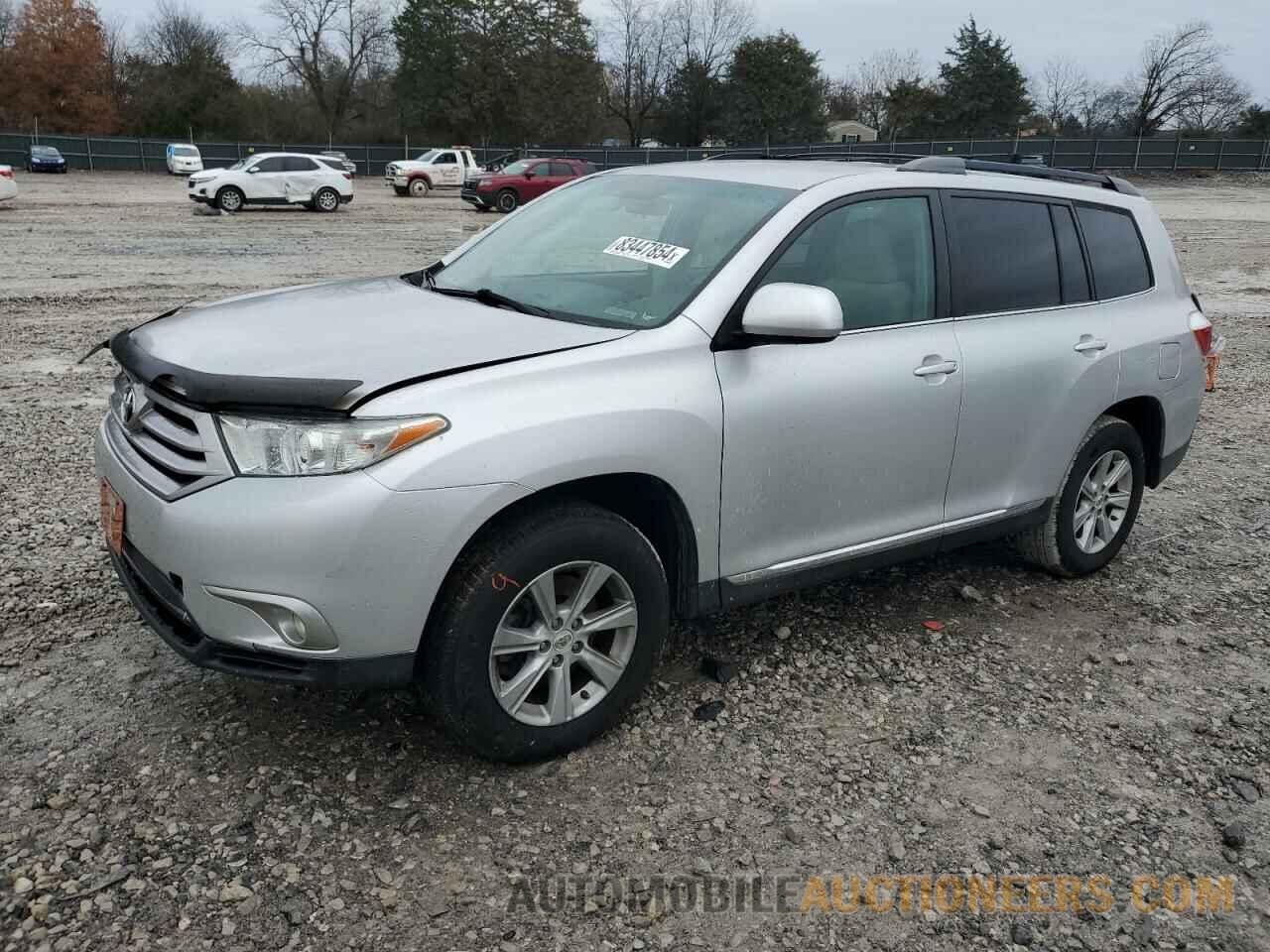 5TDBK3EH3BS076914 TOYOTA HIGHLANDER 2011