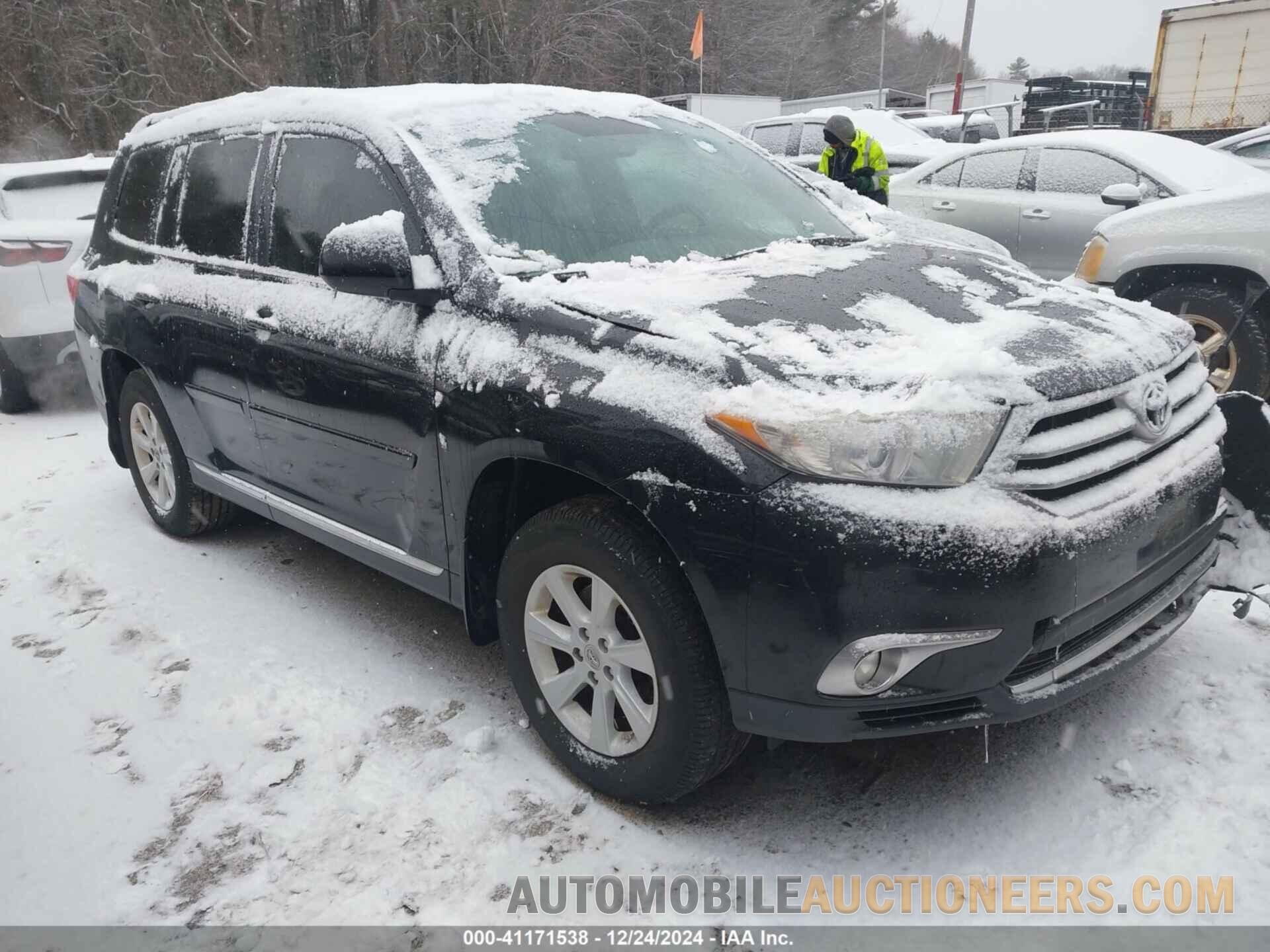 5TDBK3EH3CS115552 TOYOTA HIGHLANDER 2012