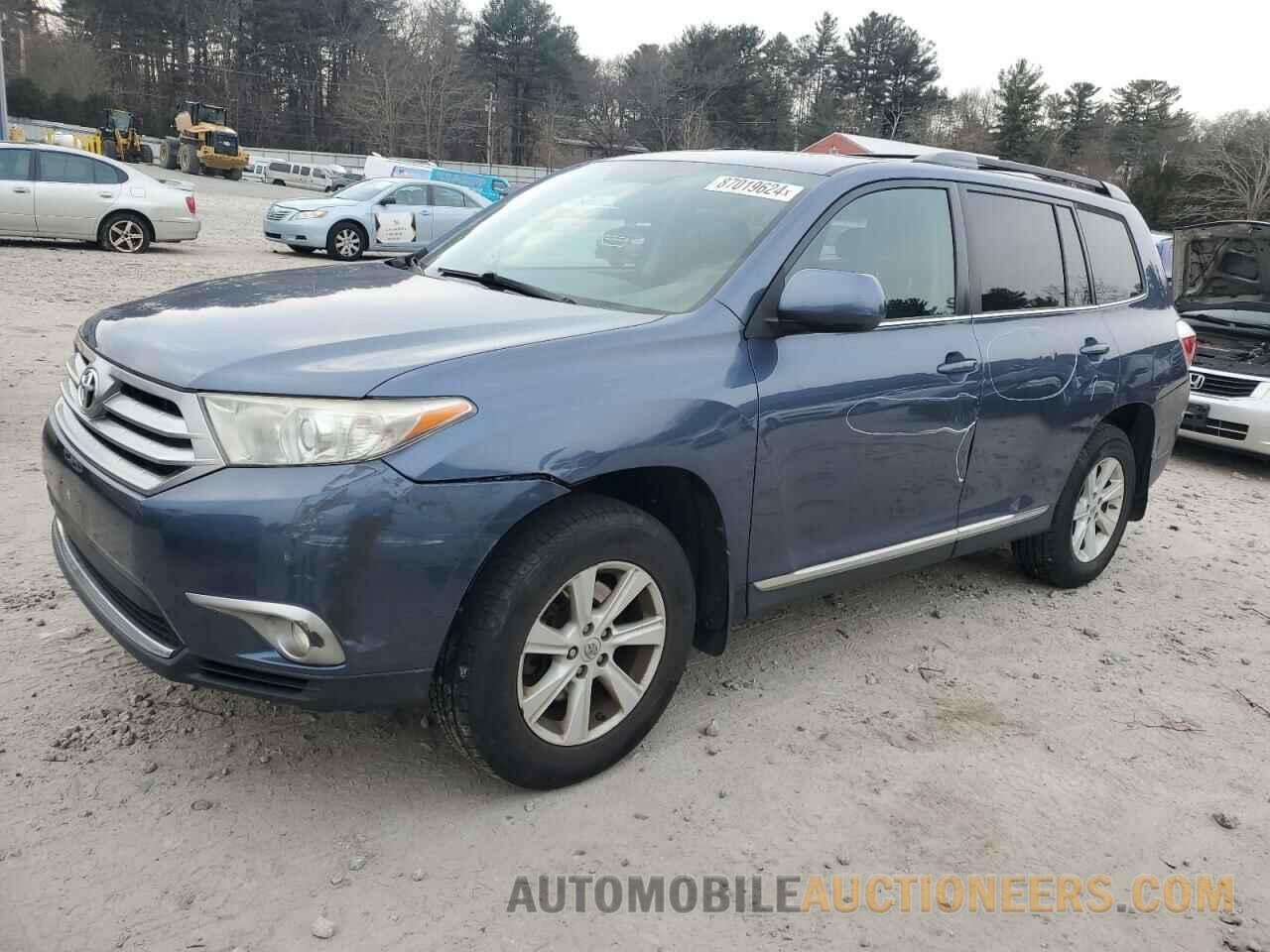 5TDBK3EH3DS249561 TOYOTA HIGHLANDER 2013