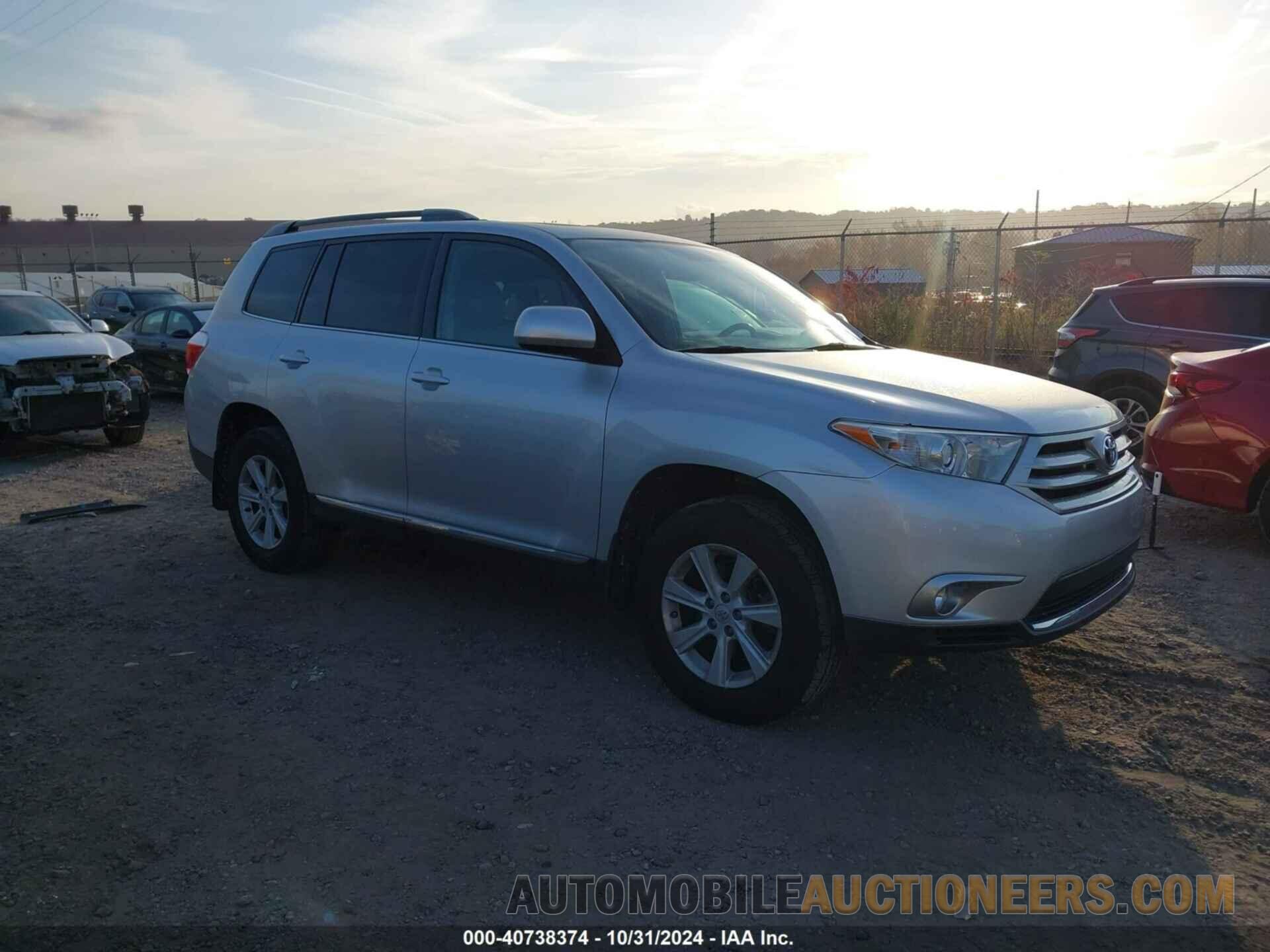 5TDBK3EH6DS196516 TOYOTA HIGHLANDER 2013