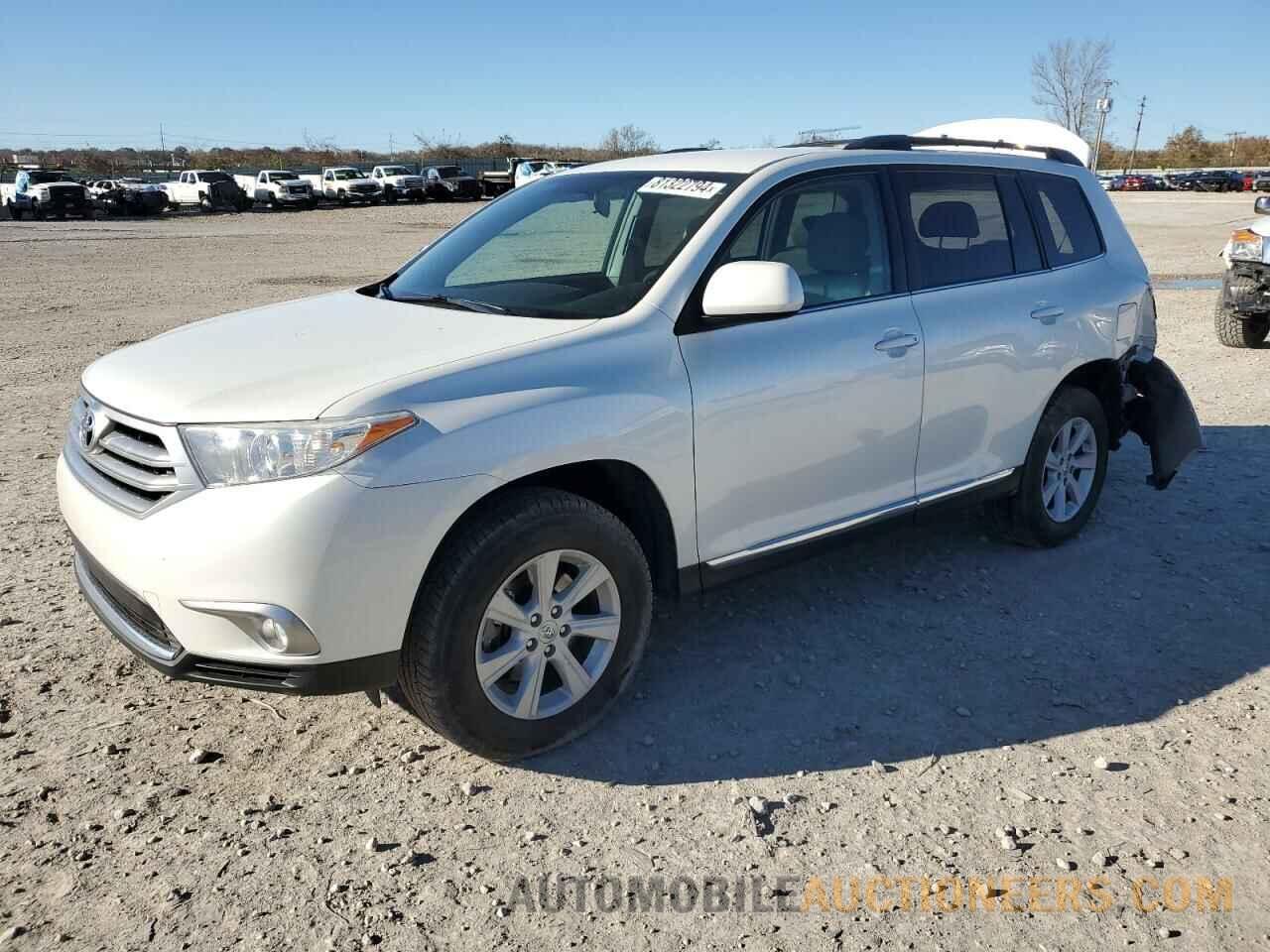 5TDBK3EH6DS232575 TOYOTA HIGHLANDER 2013