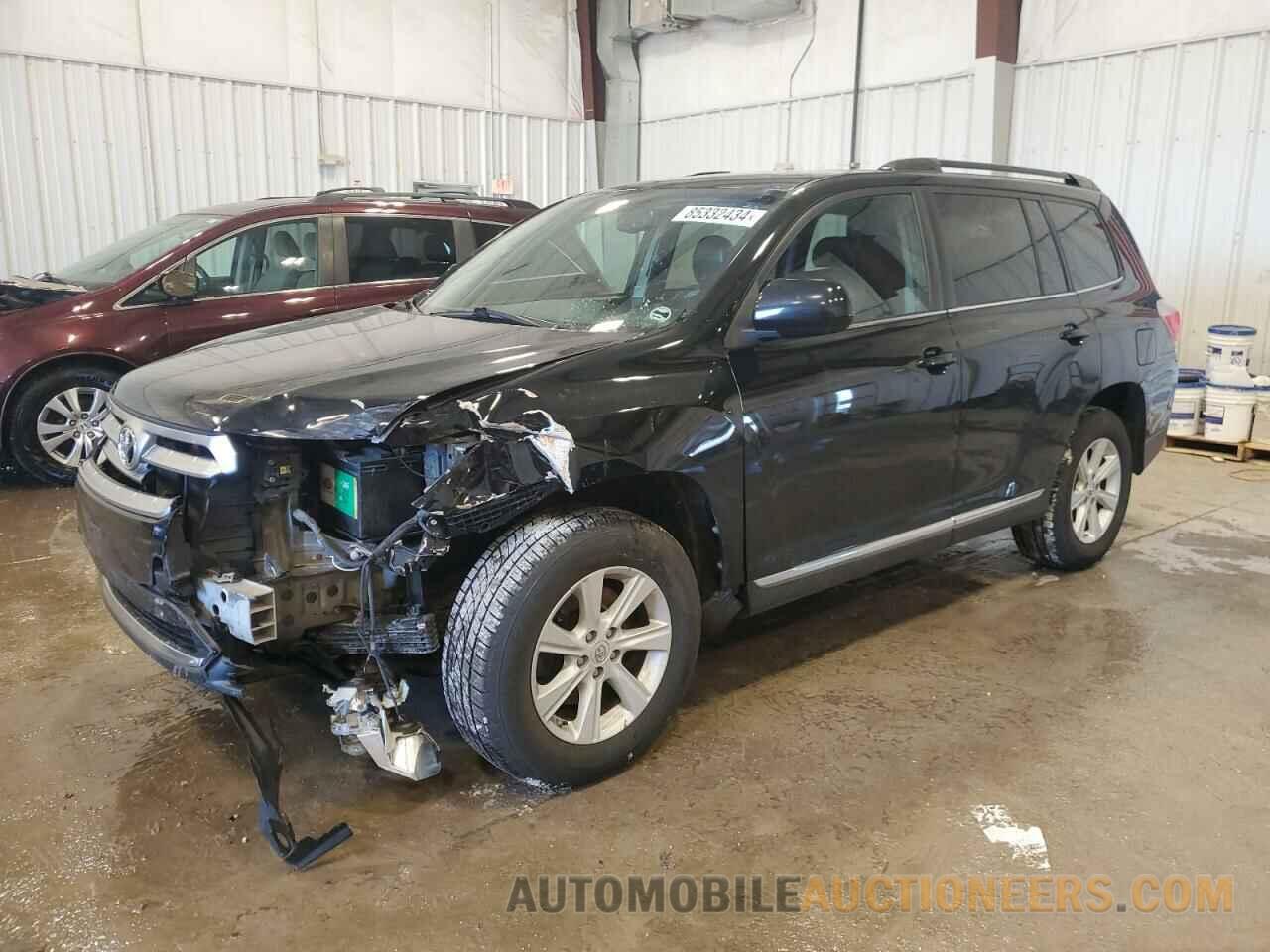 5TDBK3EH6DS233113 TOYOTA HIGHLANDER 2013