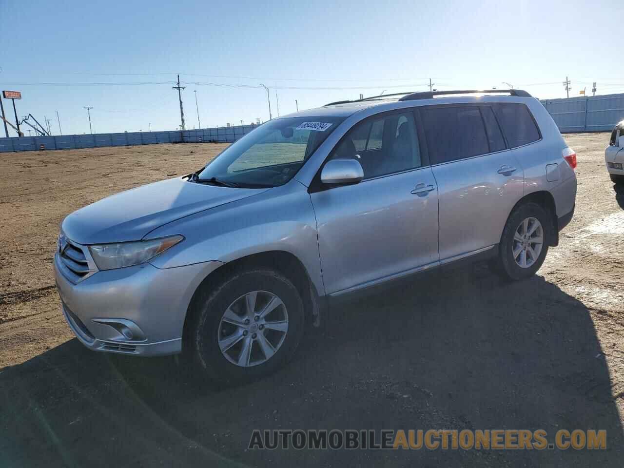 5TDBK3EH8BS086564 TOYOTA HIGHLANDER 2011