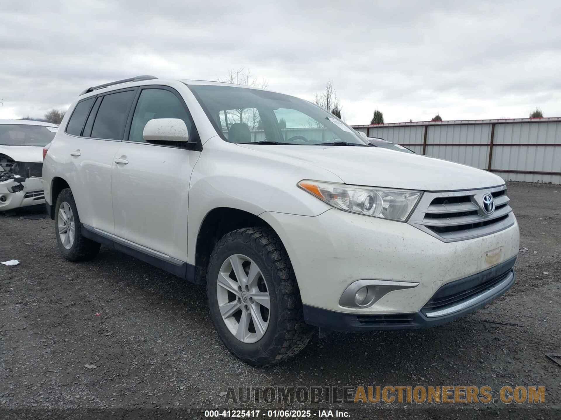 5TDBK3EH8CS163743 TOYOTA HIGHLANDER 2012