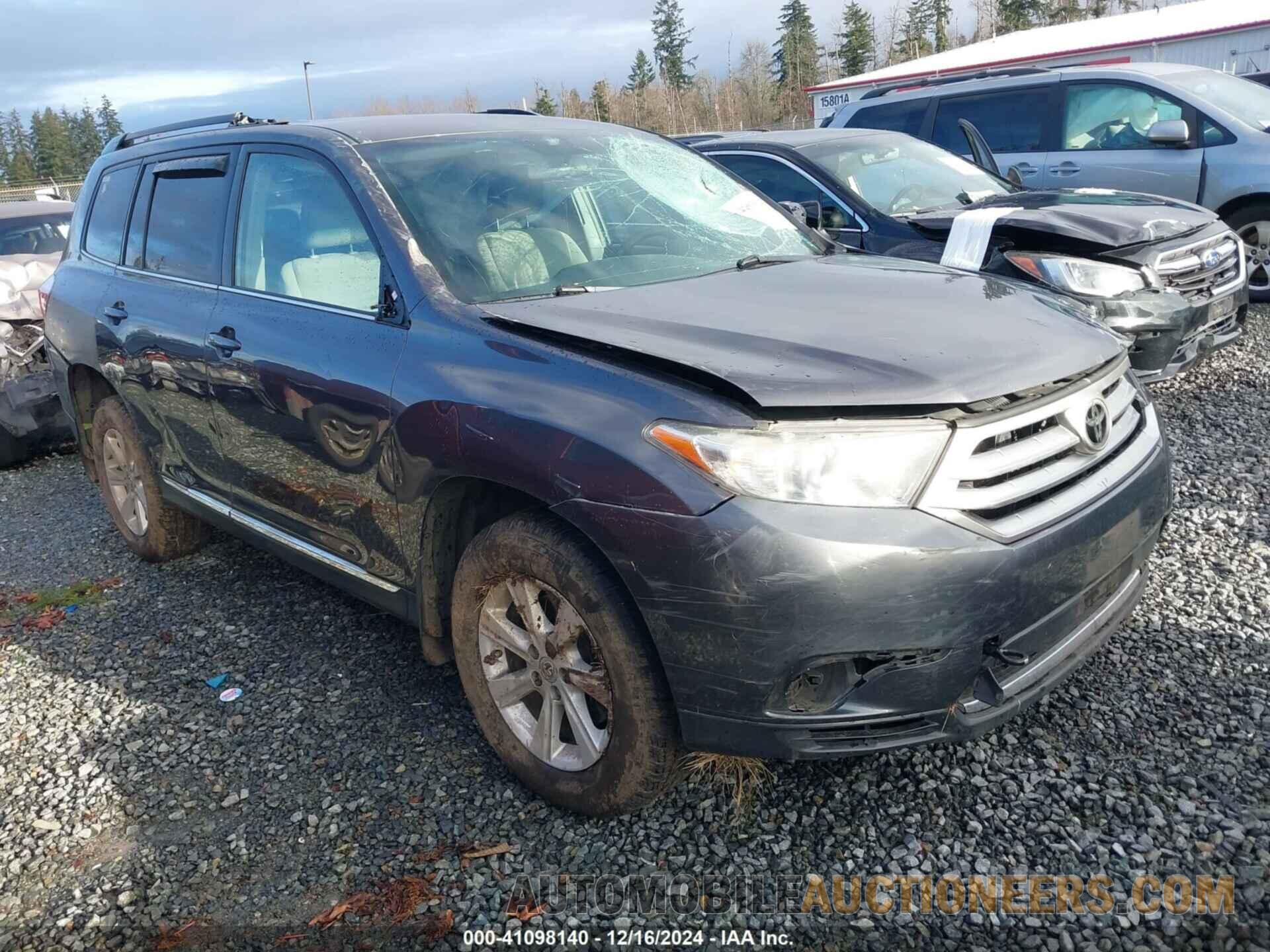 5TDBK3EH8DS187624 TOYOTA HIGHLANDER 2013