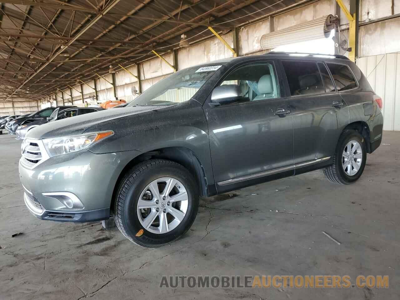 5TDBK3EH9BS045442 TOYOTA HIGHLANDER 2011