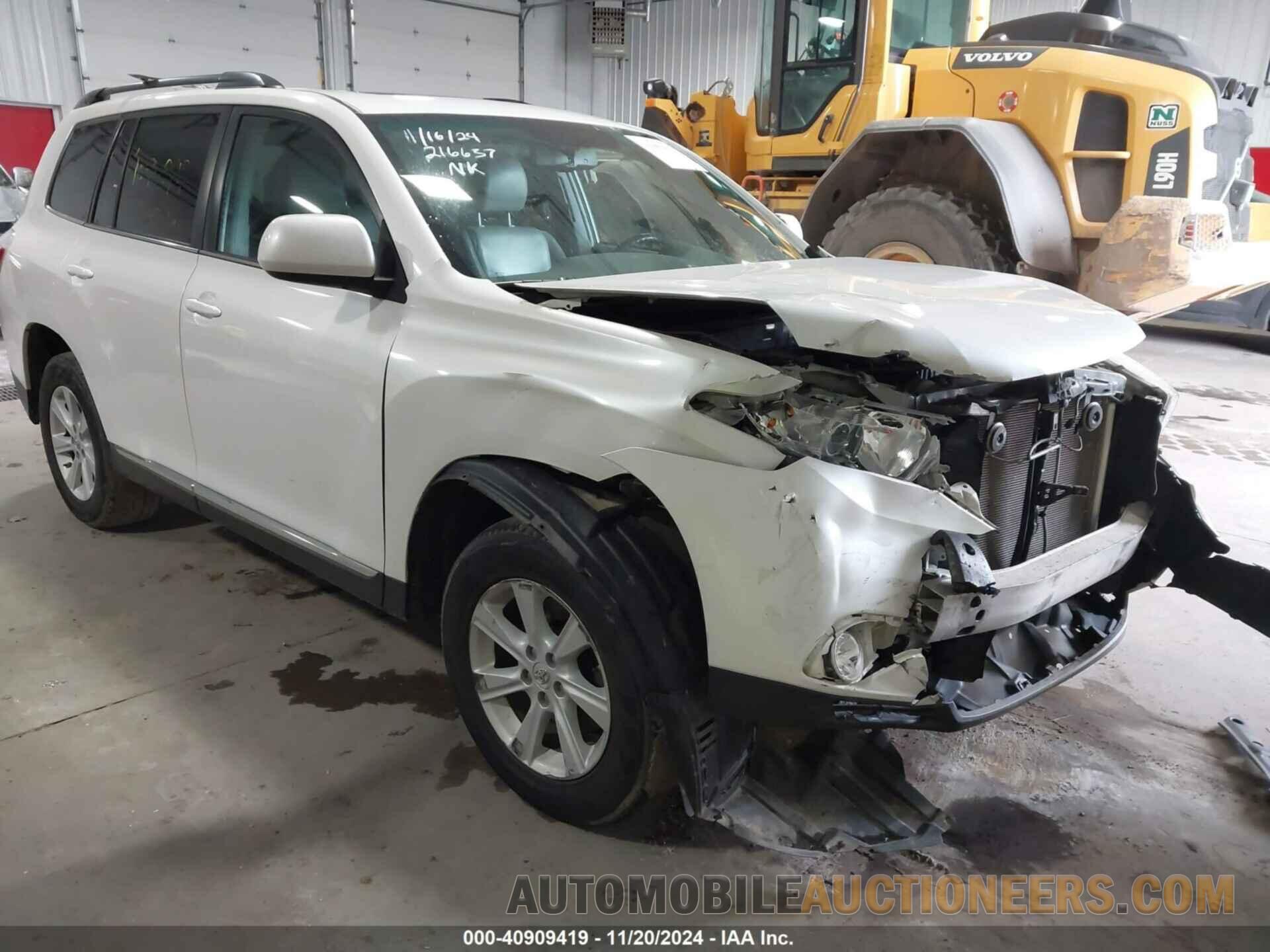 5TDBK3EH9DS185817 TOYOTA HIGHLANDER 2013