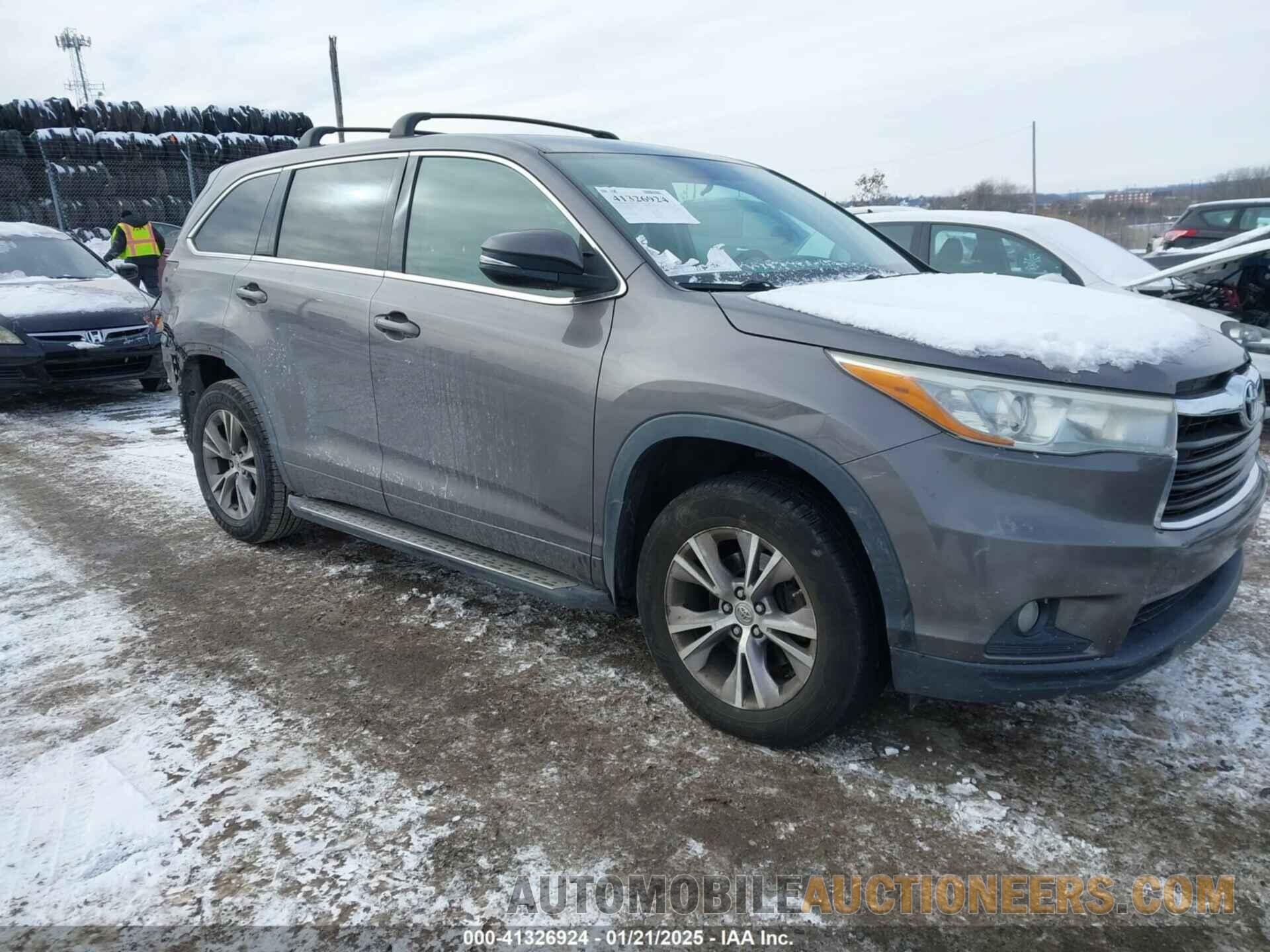 5TDBKRFH0FS077929 TOYOTA HIGHLANDER 2015