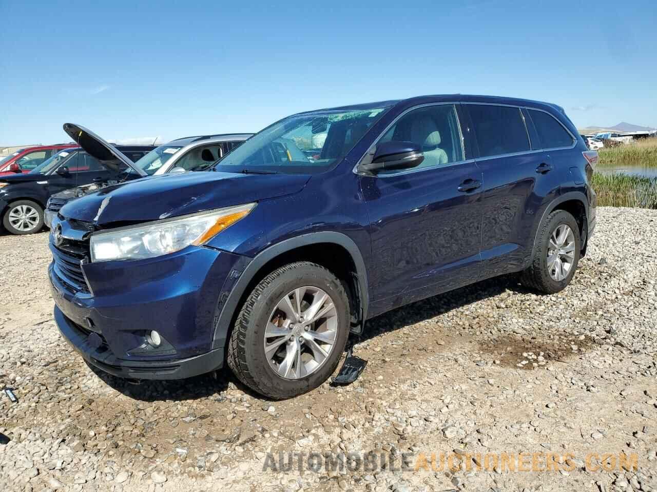 5TDBKRFH0FS158381 TOYOTA HIGHLANDER 2015