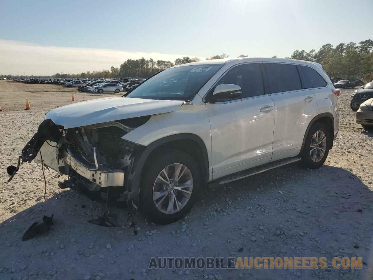 5TDBKRFH0FS221981 TOYOTA HIGHLANDER 2015