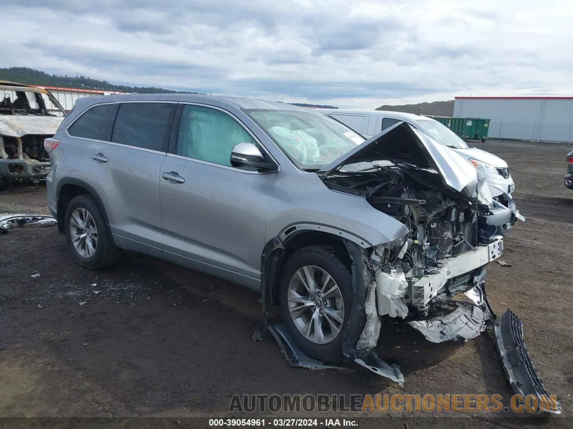 5TDBKRFH0GS332807 TOYOTA HIGHLANDER 2016