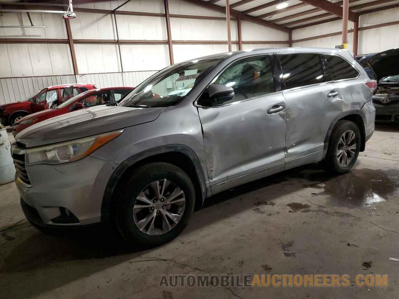 5TDBKRFH1FS081715 TOYOTA HIGHLANDER 2015