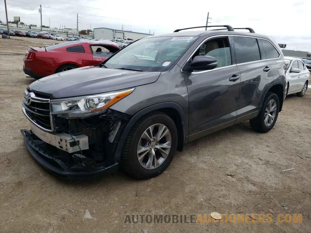 5TDBKRFH1FS216000 TOYOTA HIGHLANDER 2015