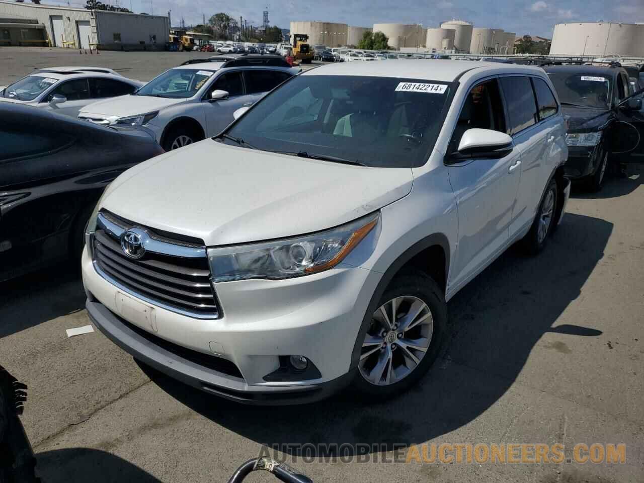 5TDBKRFH2FS132039 TOYOTA HIGHLANDER 2015