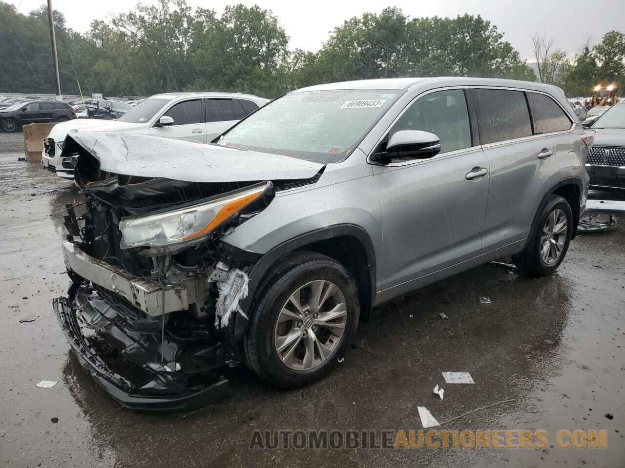 5TDBKRFH2FS205121 TOYOTA HIGHLANDER 2015