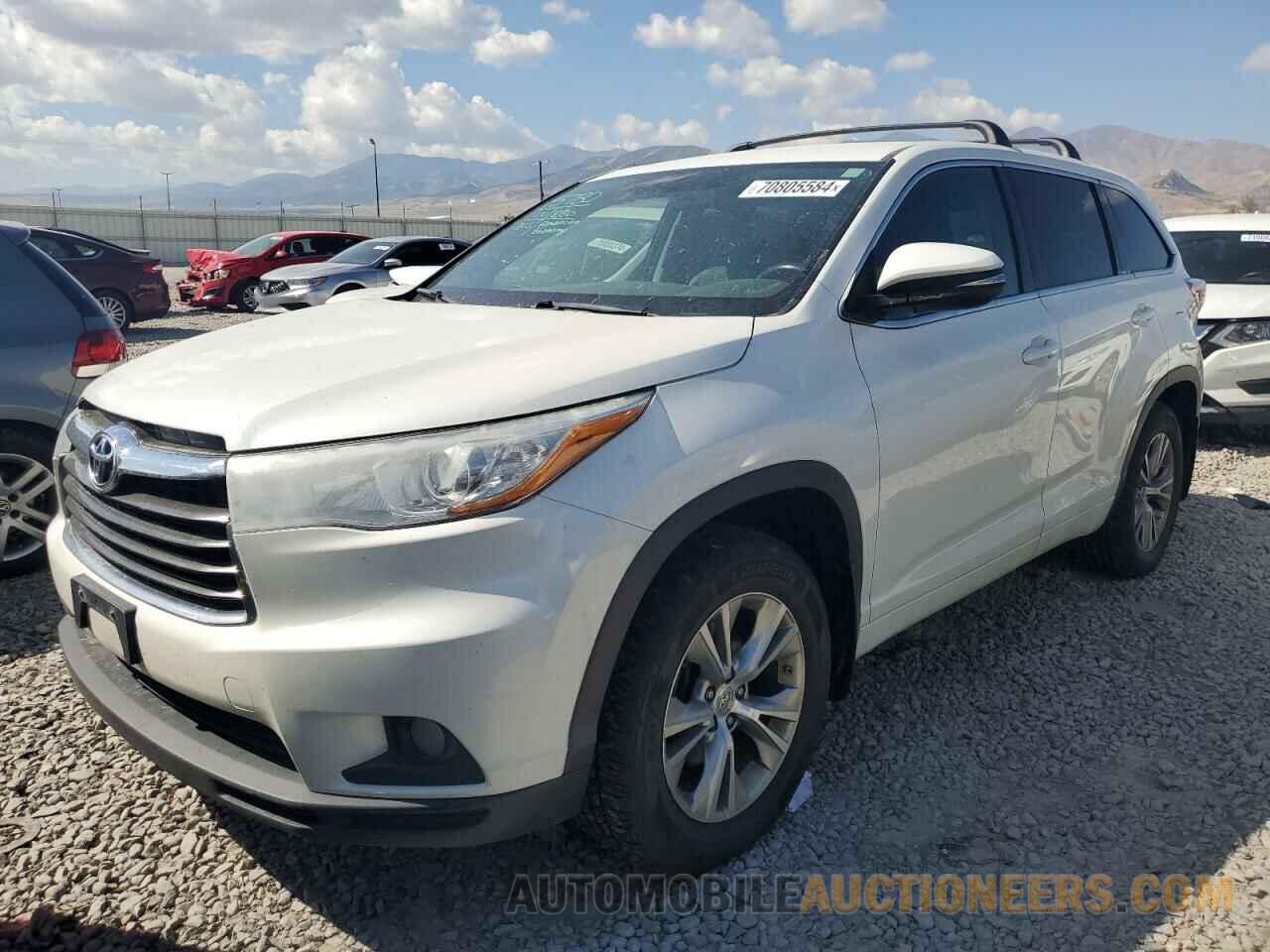 5TDBKRFH3FS094174 TOYOTA HIGHLANDER 2015