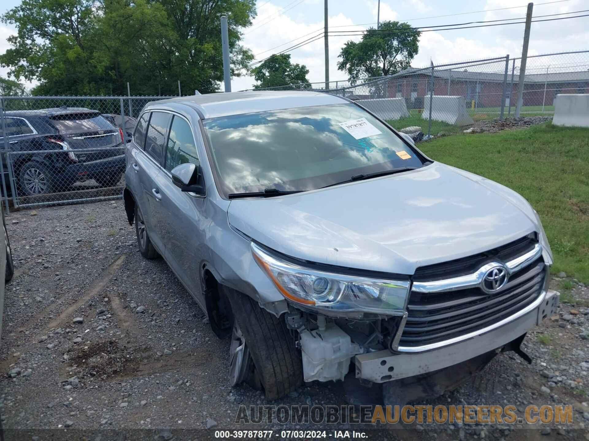 5TDBKRFH4FS117638 TOYOTA HIGHLANDER 2015