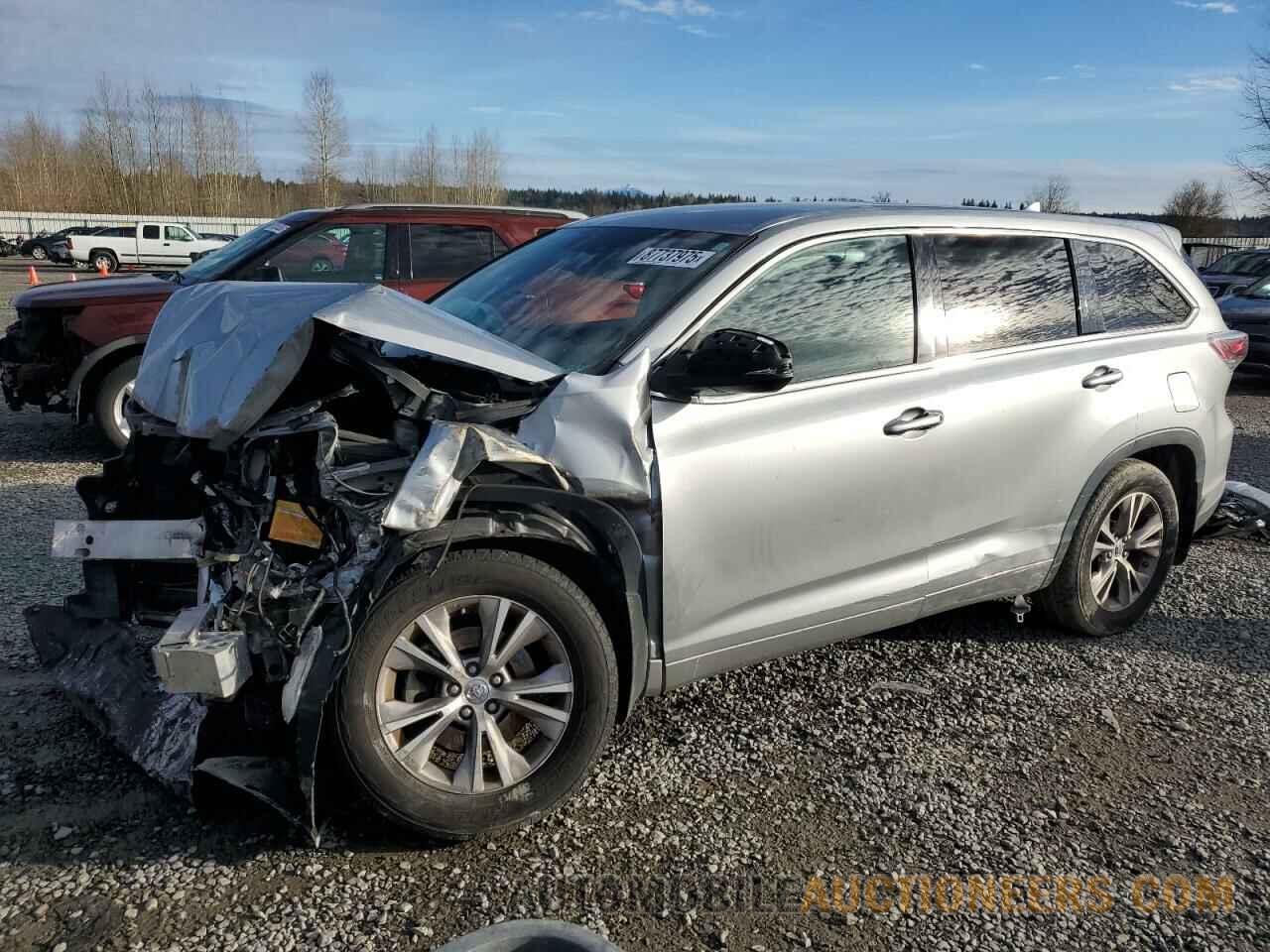 5TDBKRFH4FS184451 TOYOTA HIGHLANDER 2015