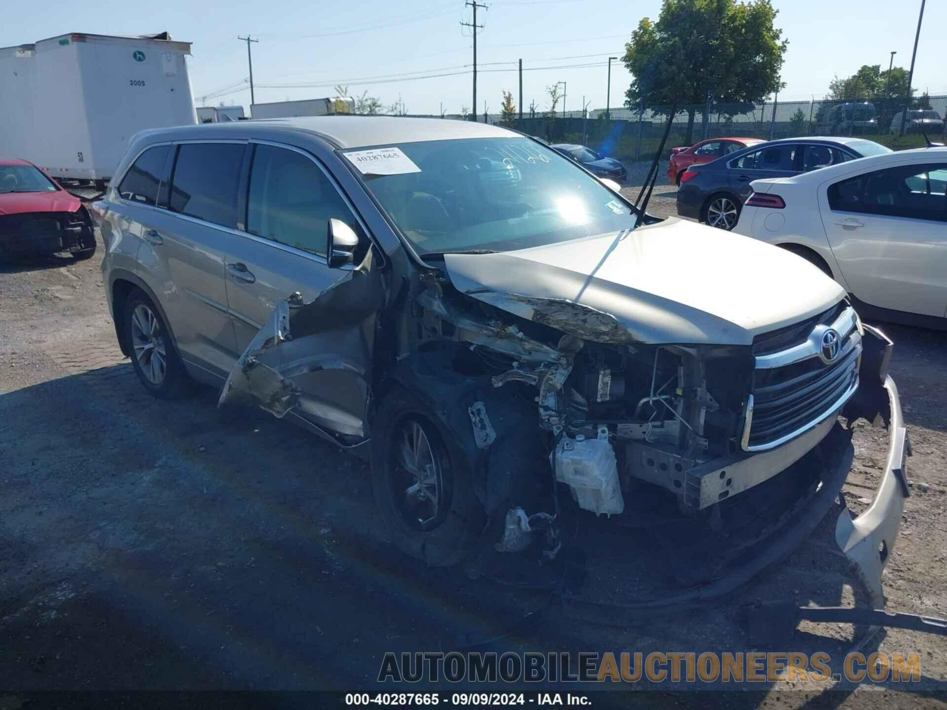 5TDBKRFH4FS211261 TOYOTA HIGHLANDER 2015