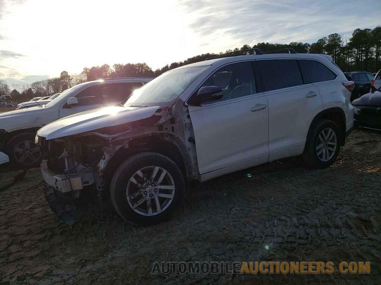 5TDBKRFH5FS104672 TOYOTA HIGHLANDER 2015