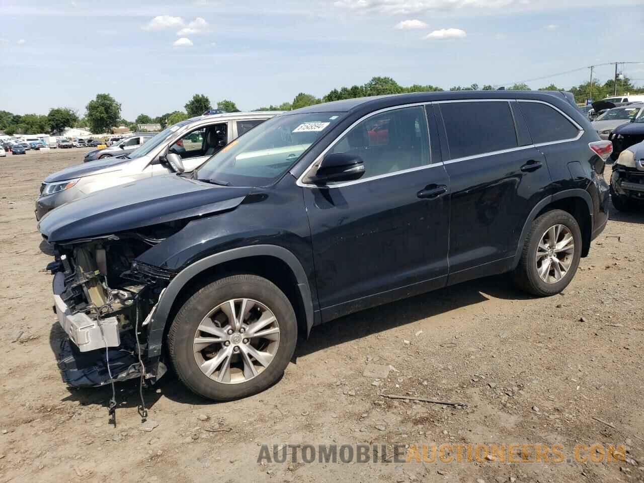 5TDBKRFH5FS169926 TOYOTA HIGHLANDER 2015