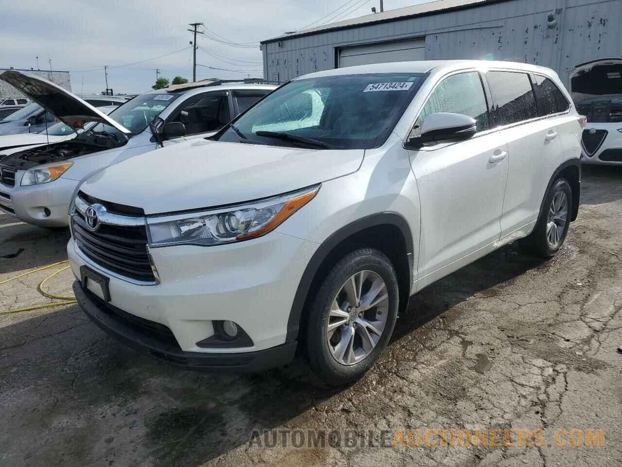 5TDBKRFH5FS178092 TOYOTA HIGHLANDER 2015