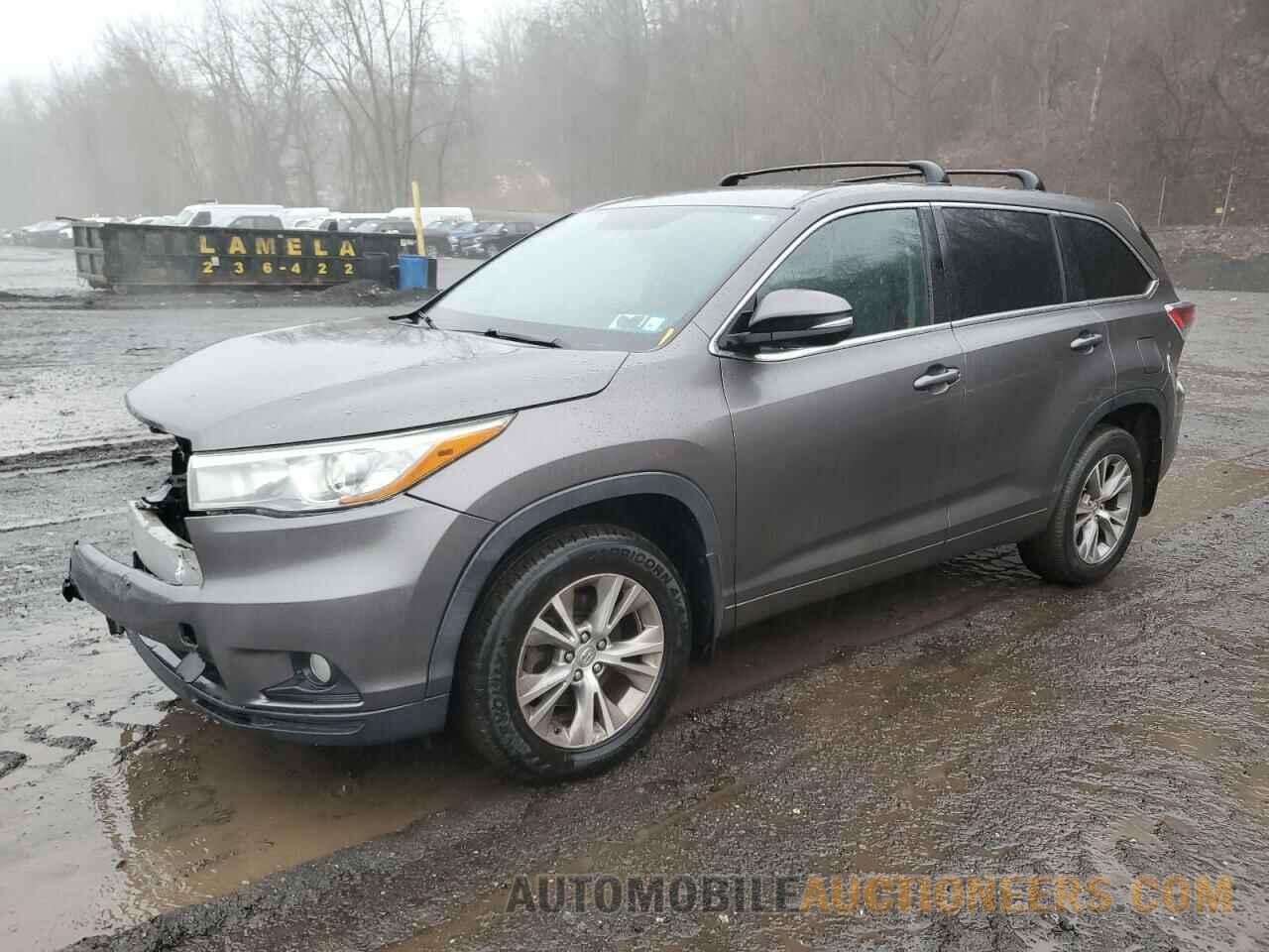 5TDBKRFH6FS111937 TOYOTA HIGHLANDER 2015