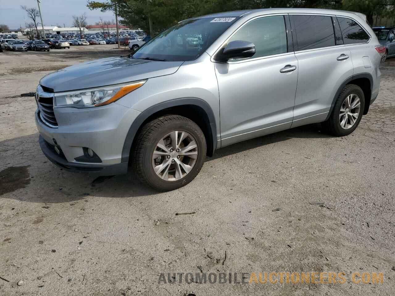 5TDBKRFH6FS172169 TOYOTA HIGHLANDER 2015