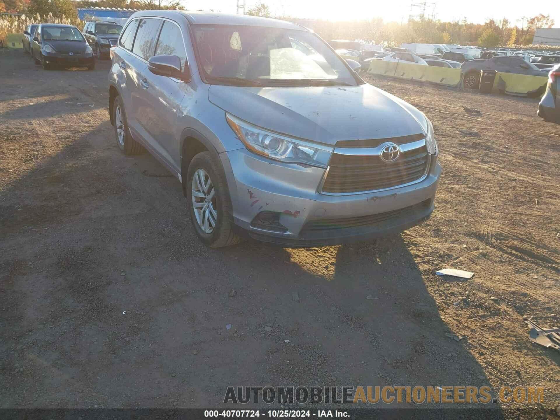 5TDBKRFH7FS121540 TOYOTA HIGHLANDER 2015