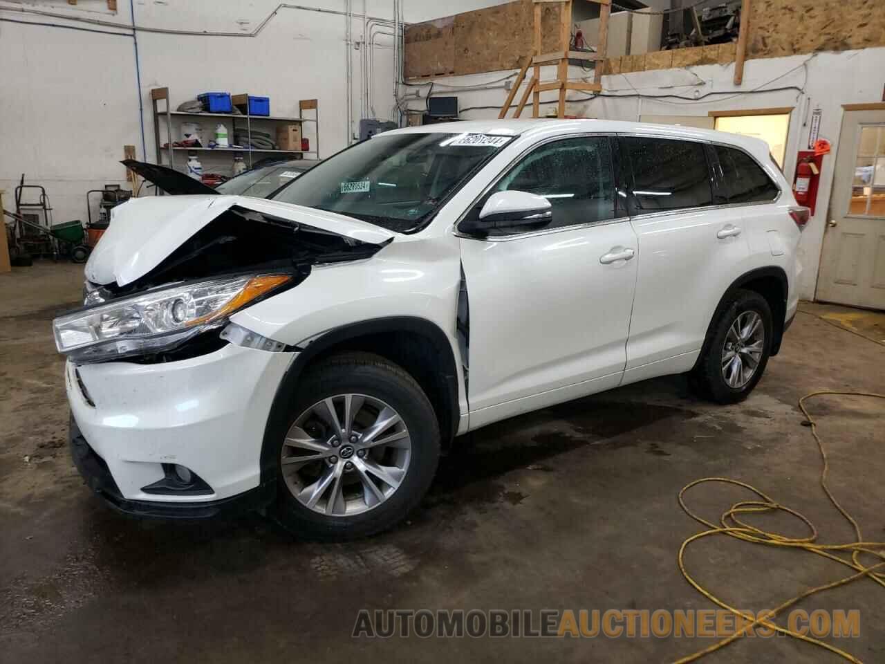 5TDBKRFH7GS347398 TOYOTA HIGHLANDER 2016