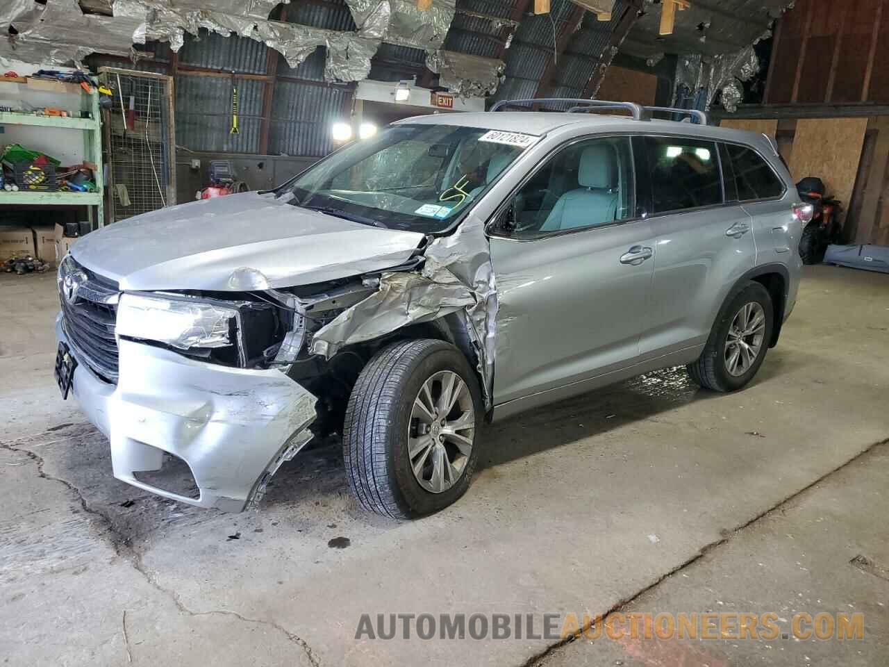 5TDBKRFH9FS110586 TOYOTA HIGHLANDER 2015