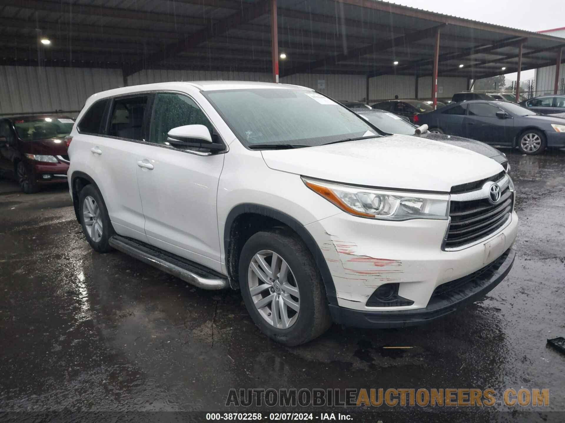 5TDBKRFH9FS124567 TOYOTA HIGHLANDER 2015