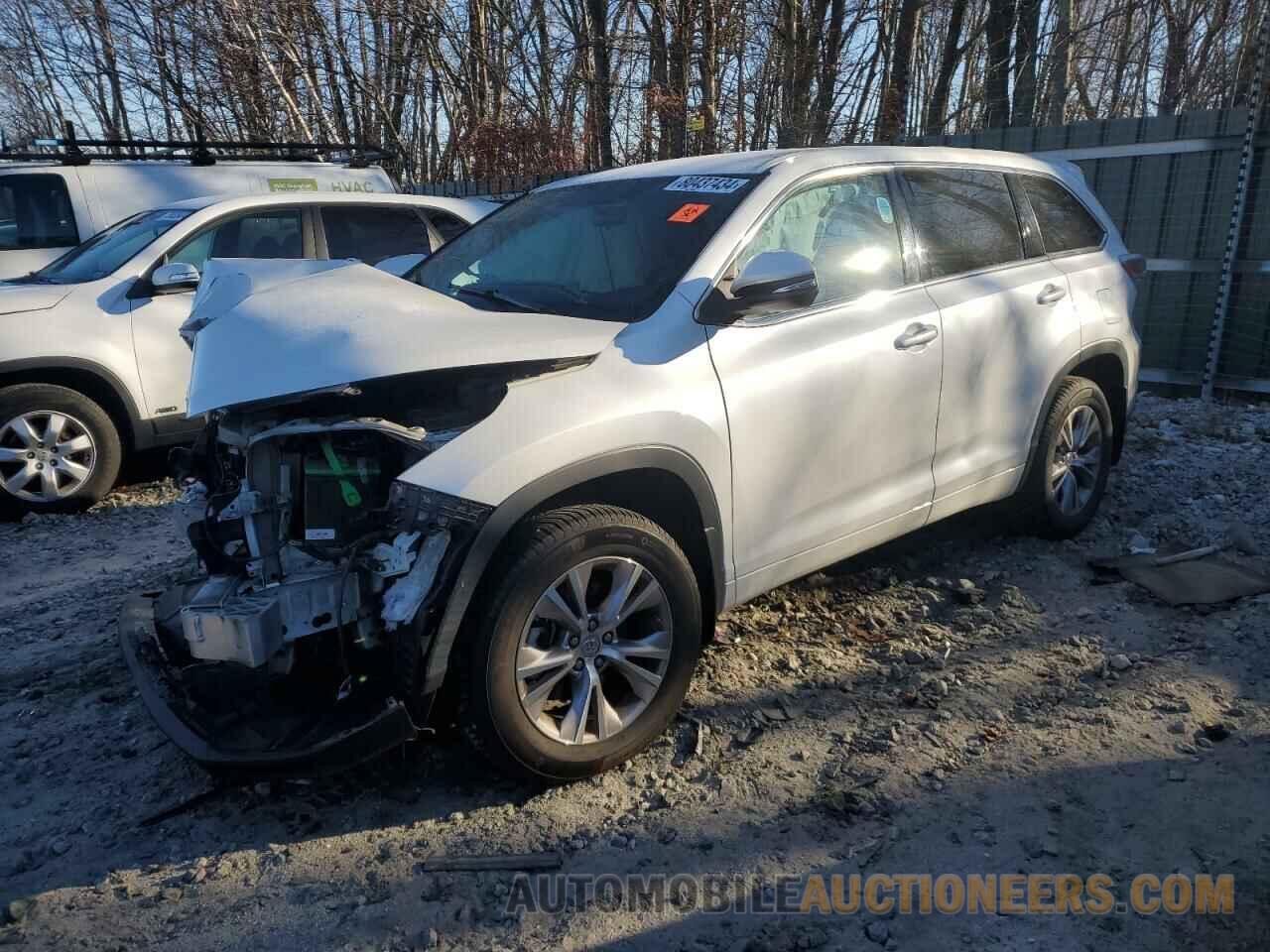 5TDBKRFHXFS157092 TOYOTA HIGHLANDER 2015