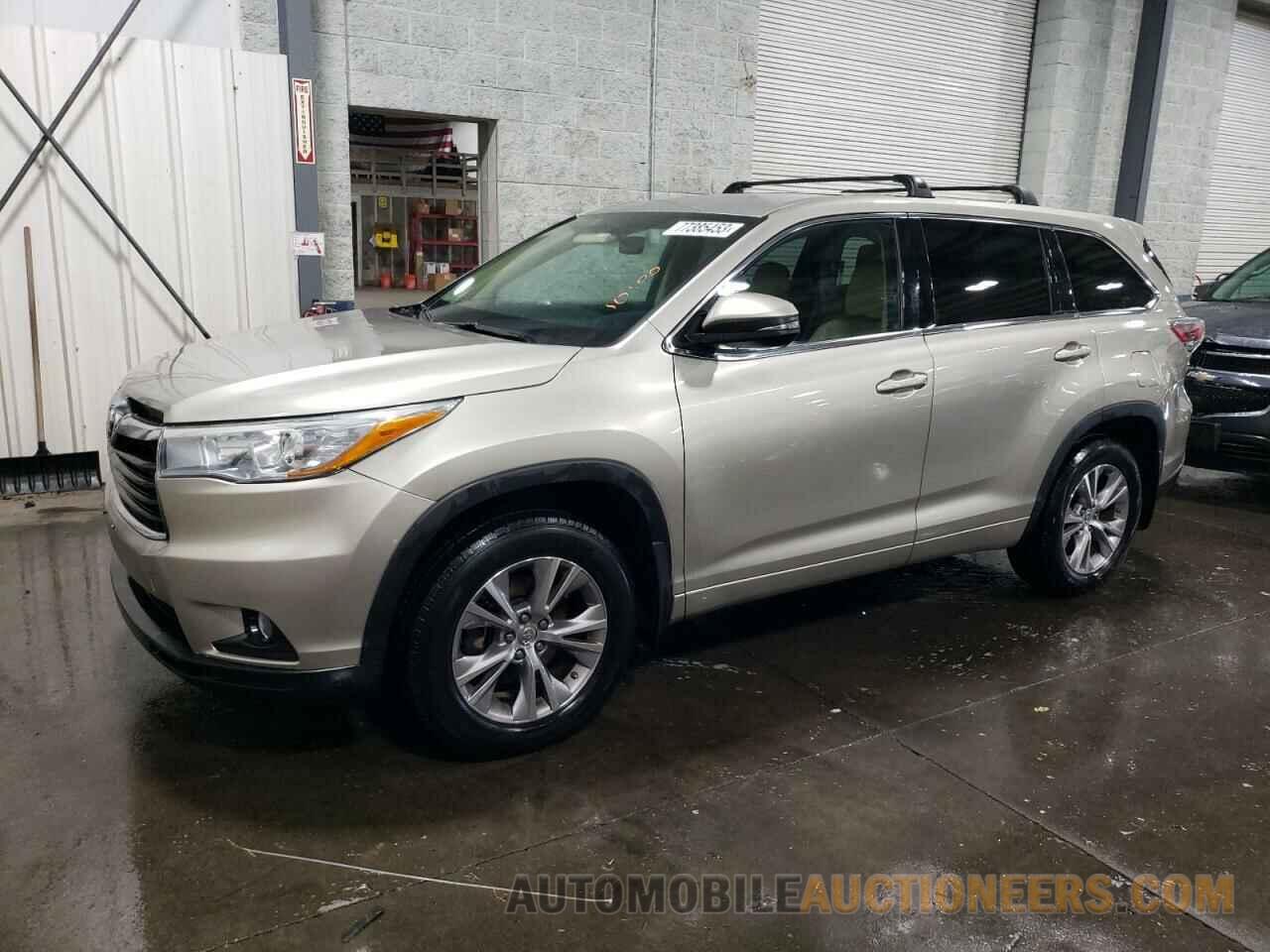 5TDBKRFHXFS211877 TOYOTA HIGHLANDER 2015