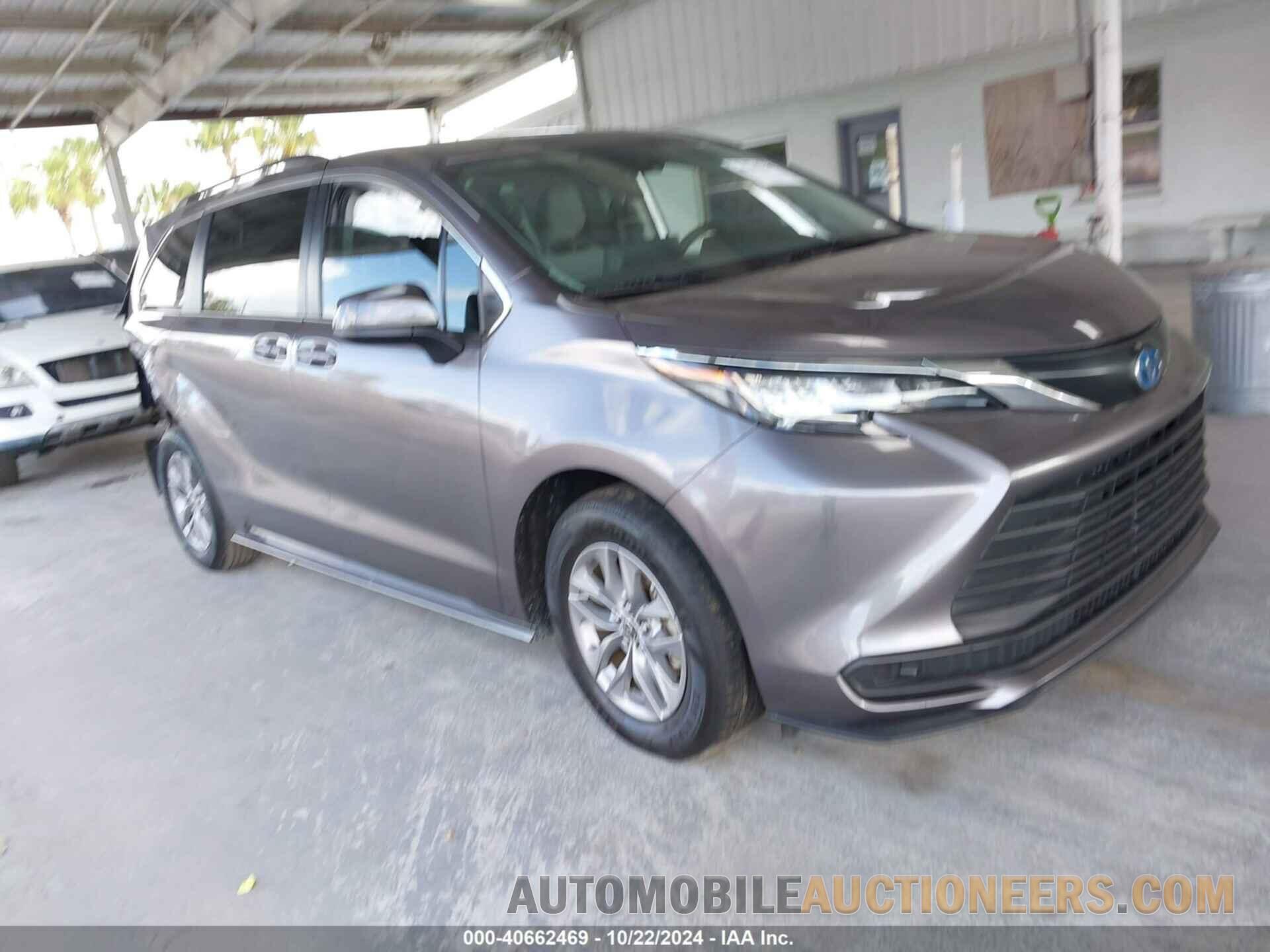 5TDBRKEC1NS087814 TOYOTA SIENNA 2022