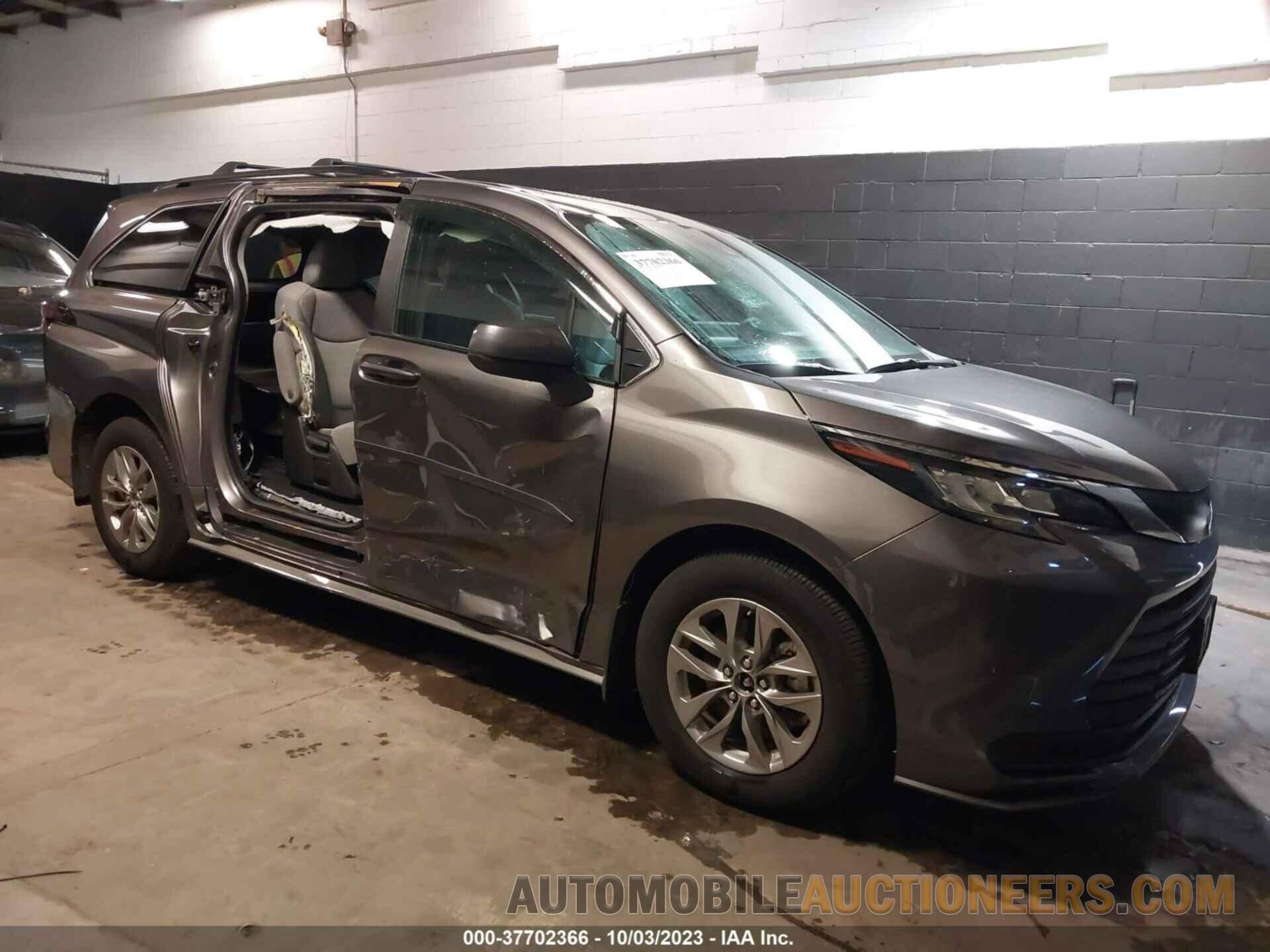 5TDBRKEC5NS127151 TOYOTA SIENNA 2022