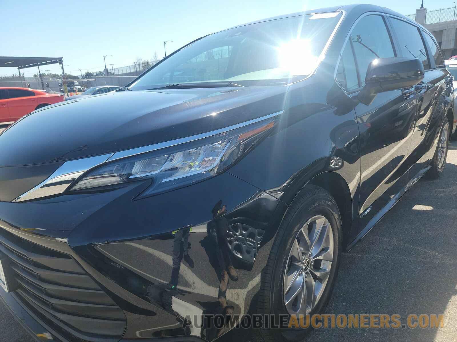 5TDBRKEC7MS030953 Toyota Sienna LE 2021