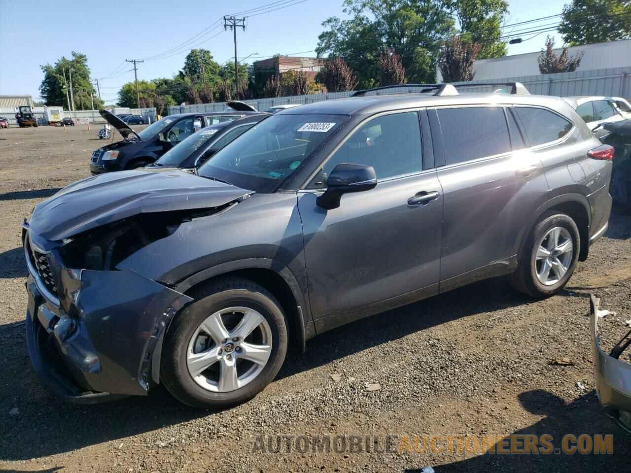 5TDBZRBH4NS581237 TOYOTA HIGHLANDER 2022